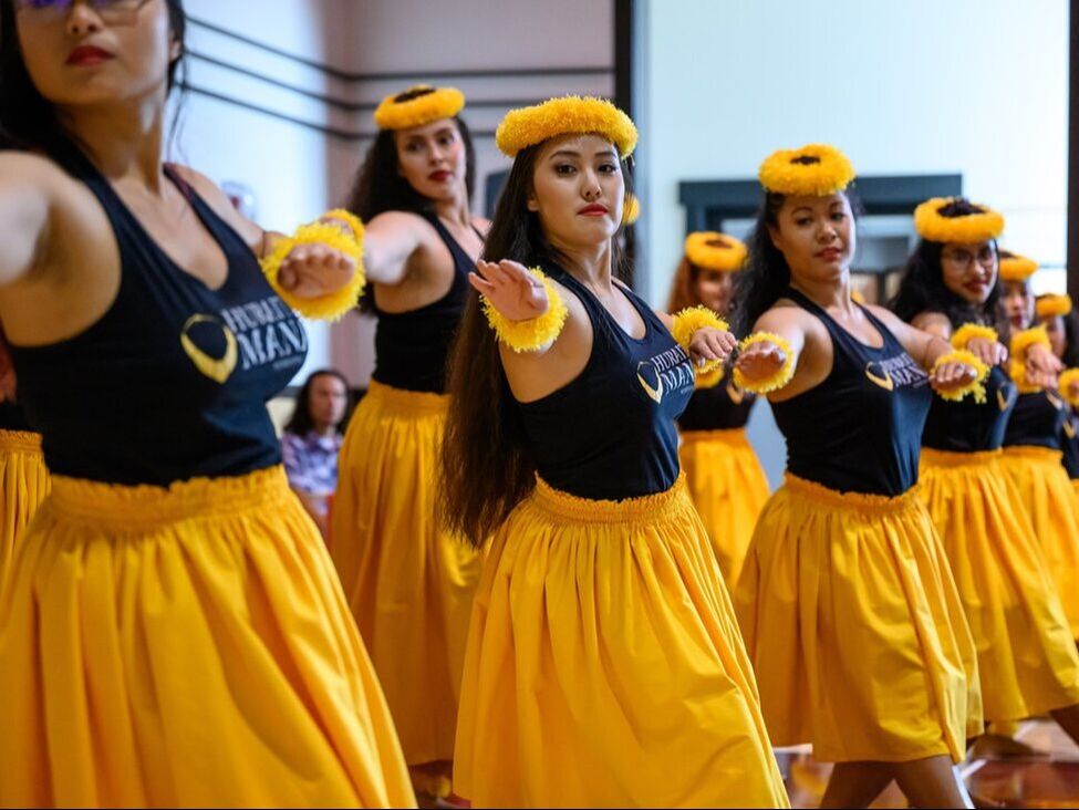 Huraiti Mana offers Seattle Tahitian and Hula dance classes - find out more at www.huraitimana.com/danceclasses